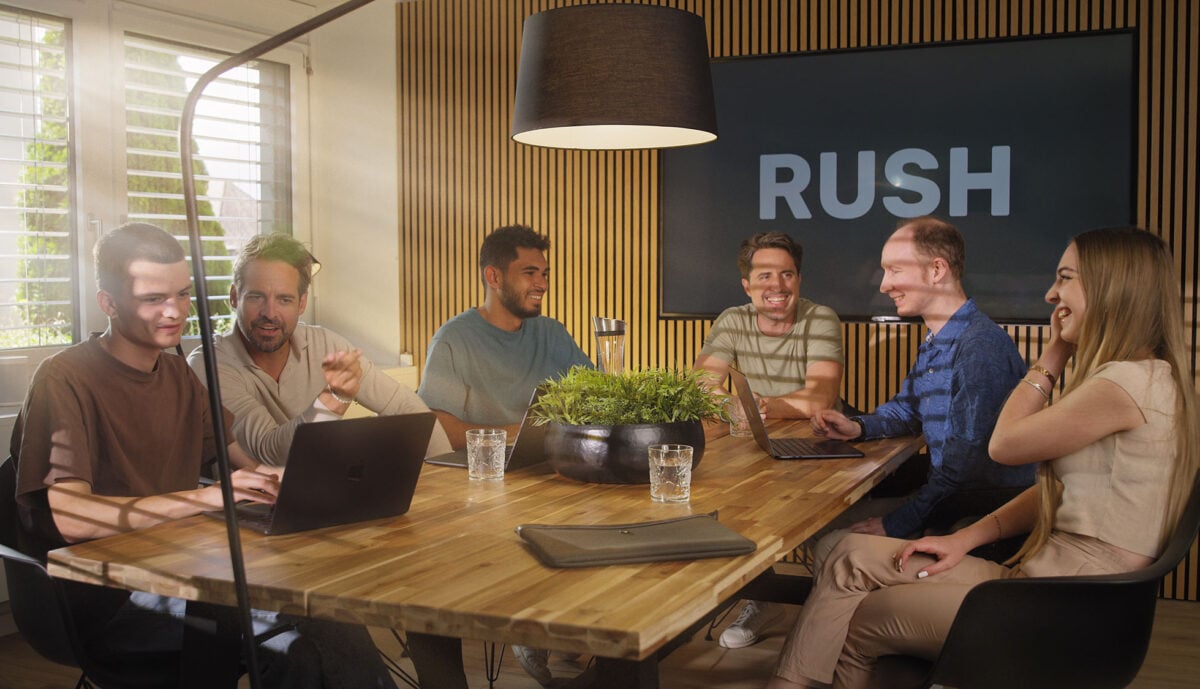 Das Team der Rush Agency im Smart Office